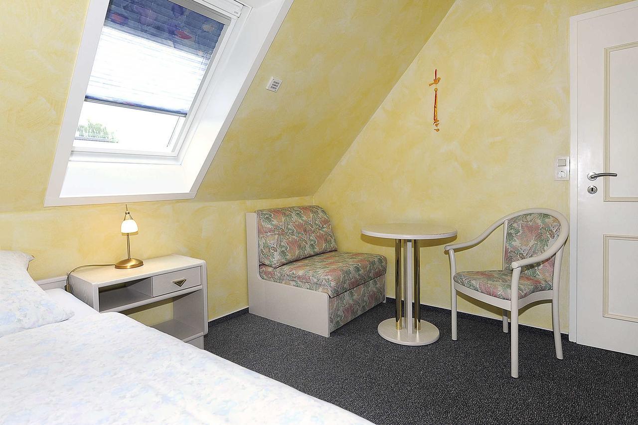Ferienwohnungen Haus Sternenlicht Esens Exterior foto