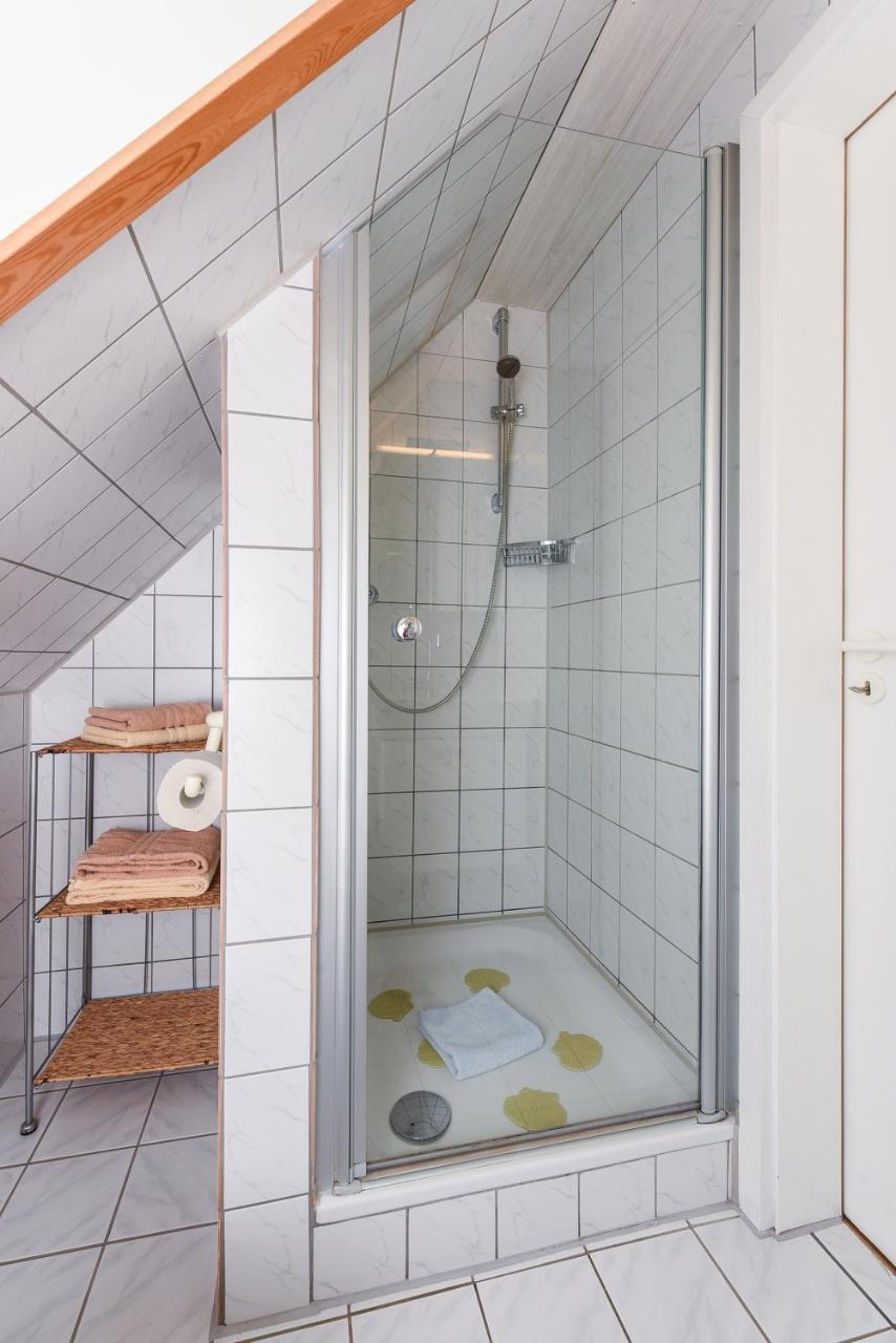 Ferienwohnungen Haus Sternenlicht Esens Exterior foto